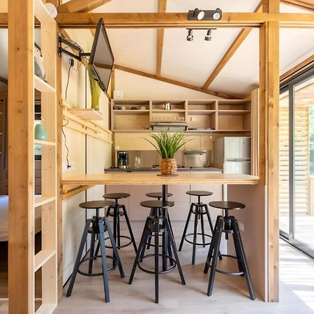 Les Lodges D'Emeraude Maisod Bagian luar foto