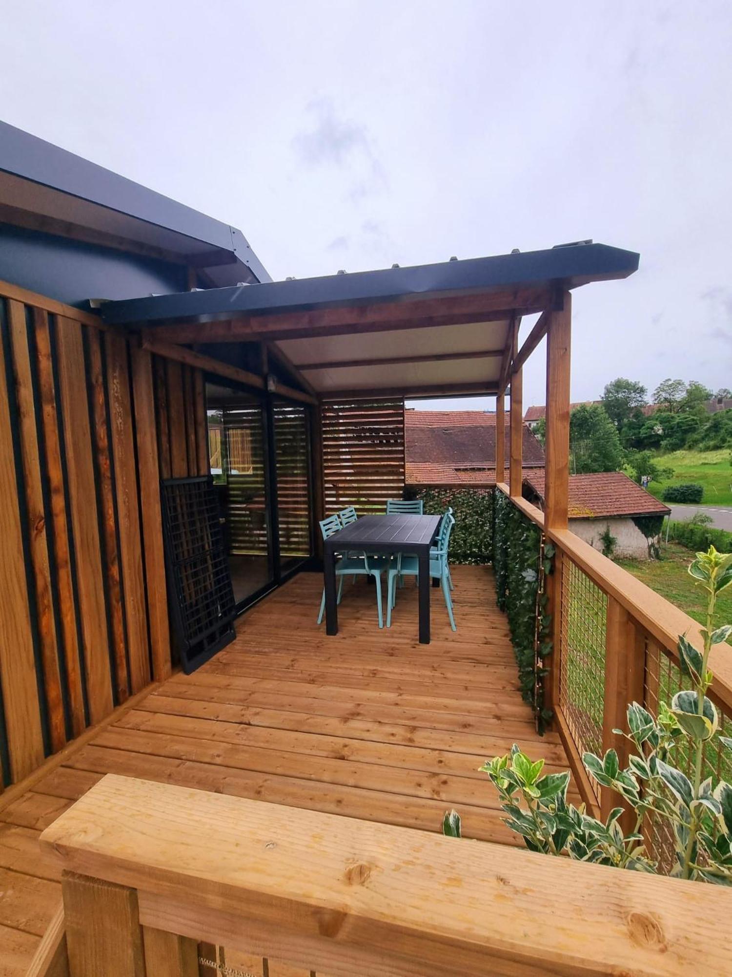Les Lodges D'Emeraude Maisod Bagian luar foto